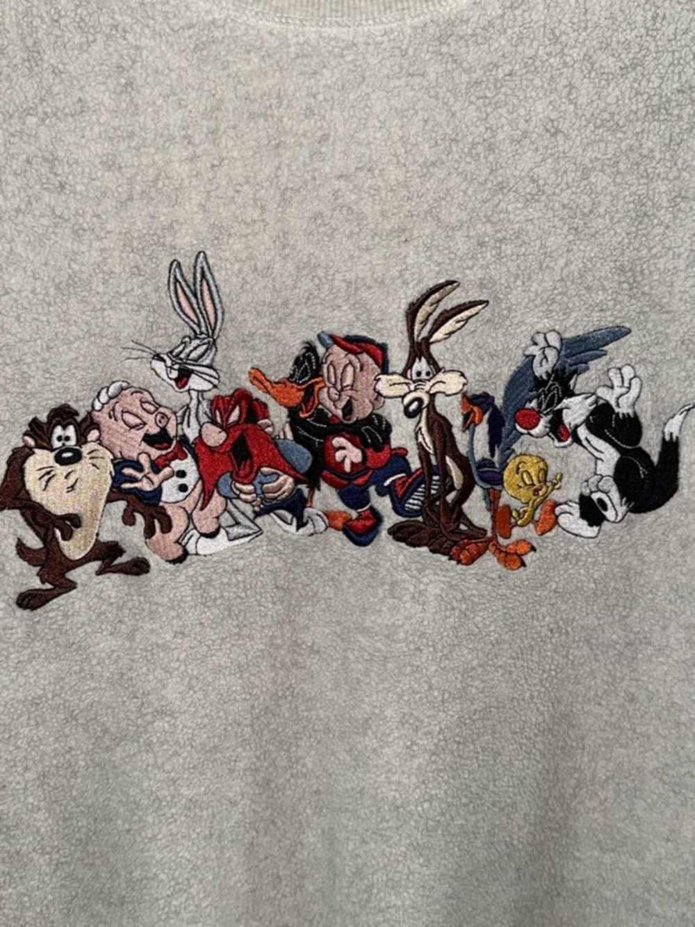 Warner Bros. Embroidered Looney Tunes Sweatshirt 1998 - Picture 2 of 3